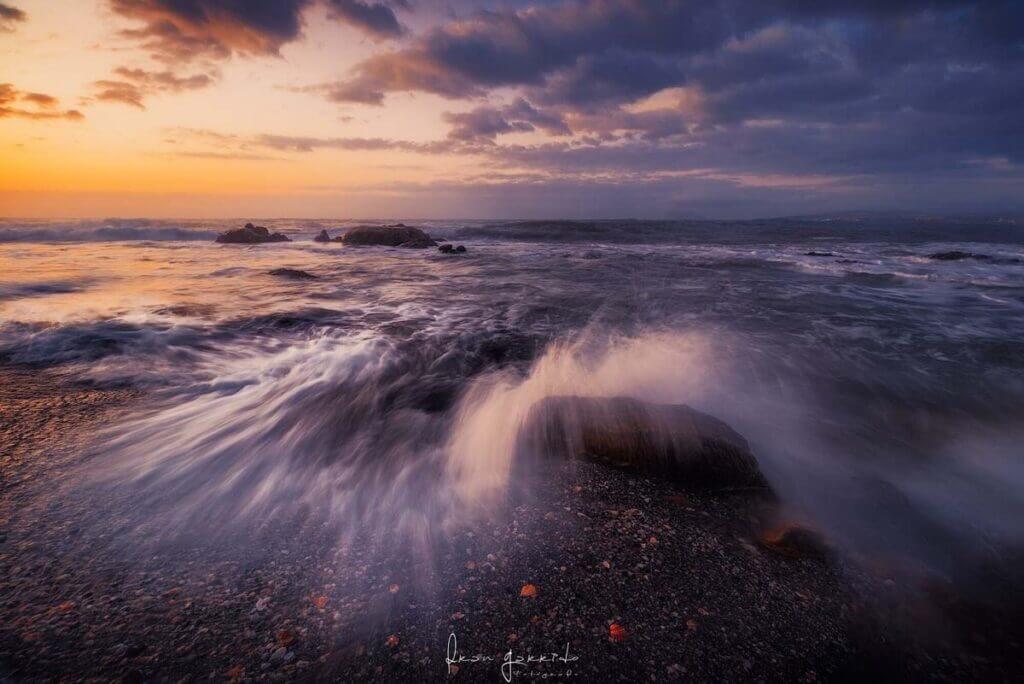 Rompeolas playa amanecer Málaga