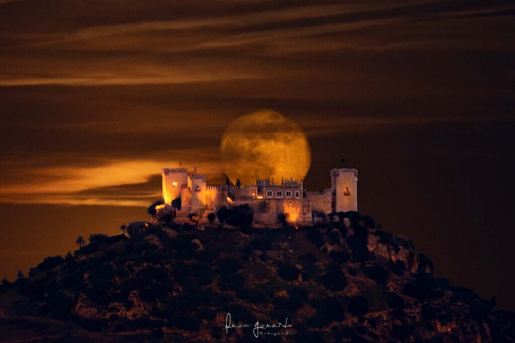 Plano comprimido luna castillo de Almodovar del Río Córdoba